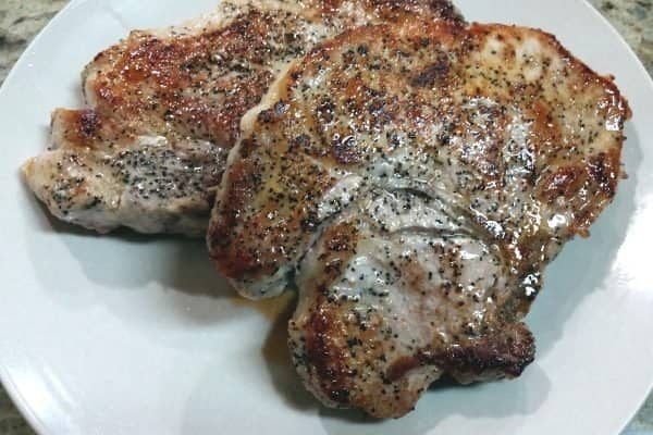 Smothered Pork Chops Recipe - The Grazing Glutton