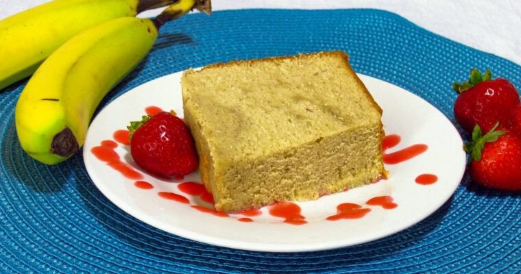 Banana Pound Cake with Strawberry Puree Recipe